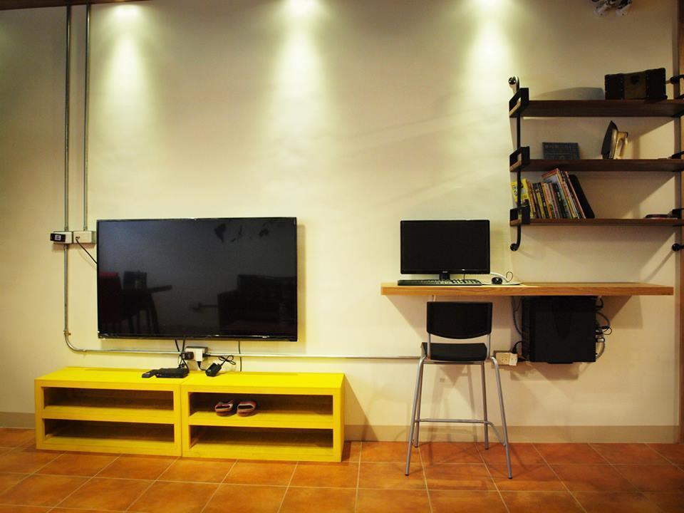 Knock Knock Hostel Kaohsiung Buitenkant foto